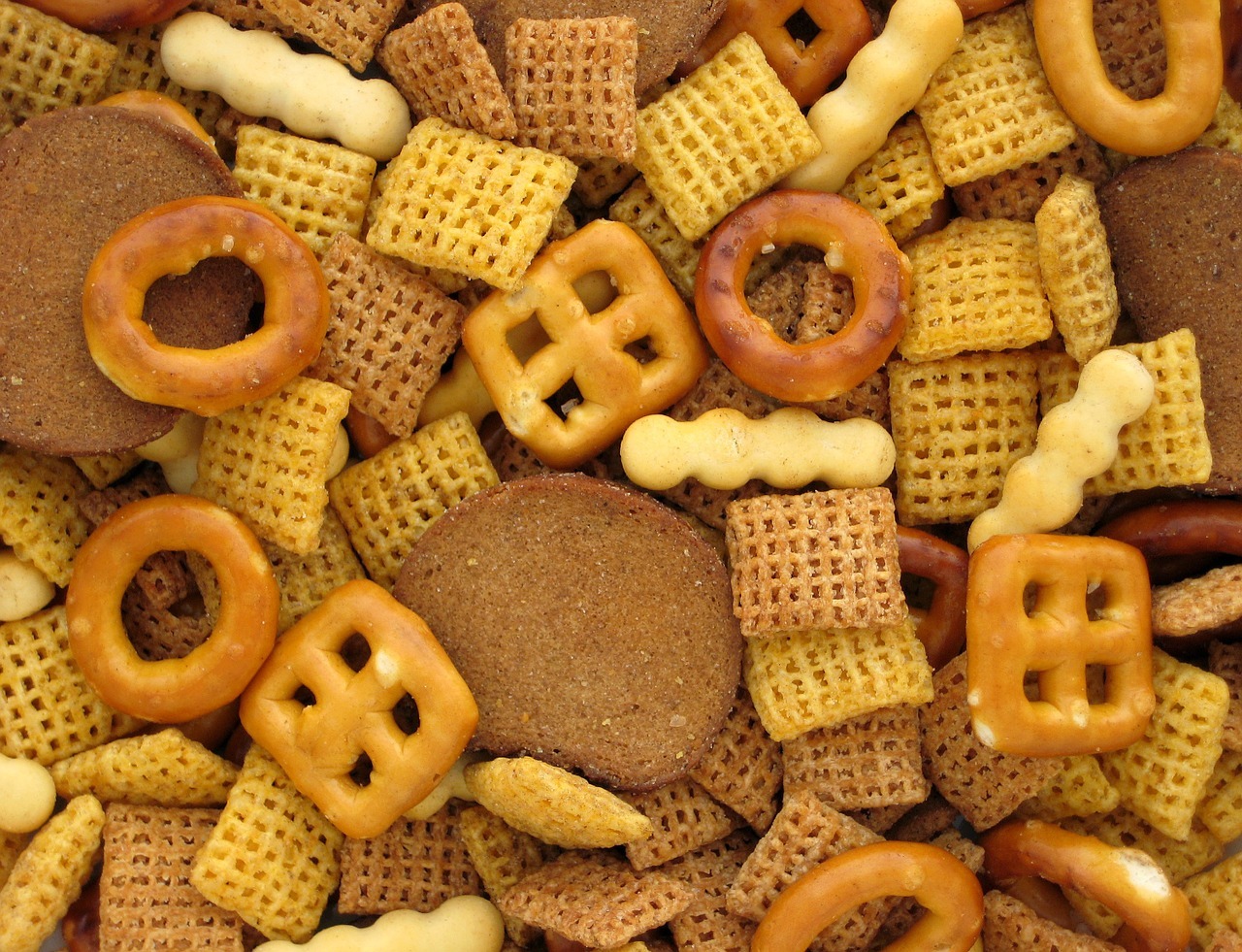Why People Love Crunchy Snacks